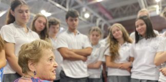 Zeitzeugin Ana María Wahrenberg an der DS Santiago